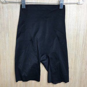 Wacoal Beyond Naked Cotton Thigh Shaper Pant Size Small